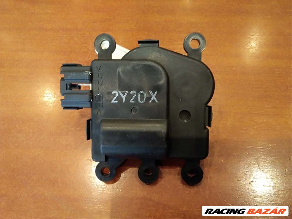 Mazda 6 kombi fűtés állító motor (2012-től) 2Y20X 1. kép
