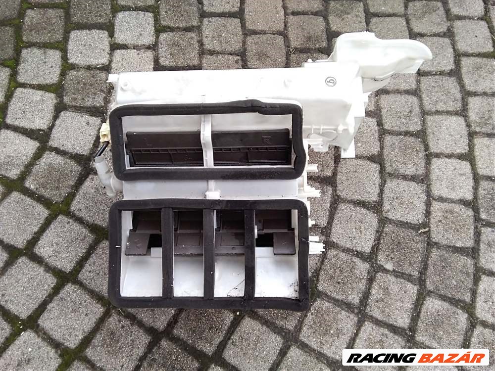 Mazda 6 kombi fűtés box (2012-től) GHR161140A 1. kép