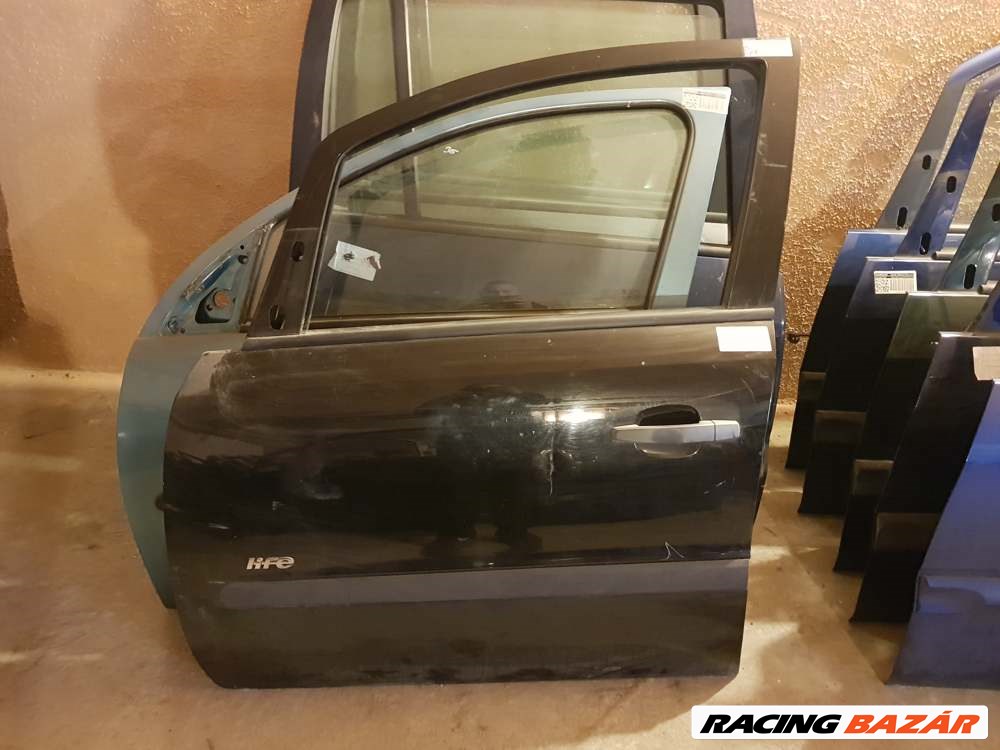 Opel Zafira B bal első ajtó 13203013 1. kép