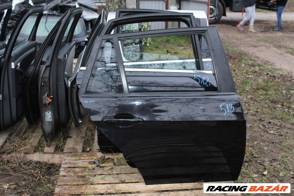 BMW E91 LCI jobb hátsó ajtó üresen (513) 1. kép