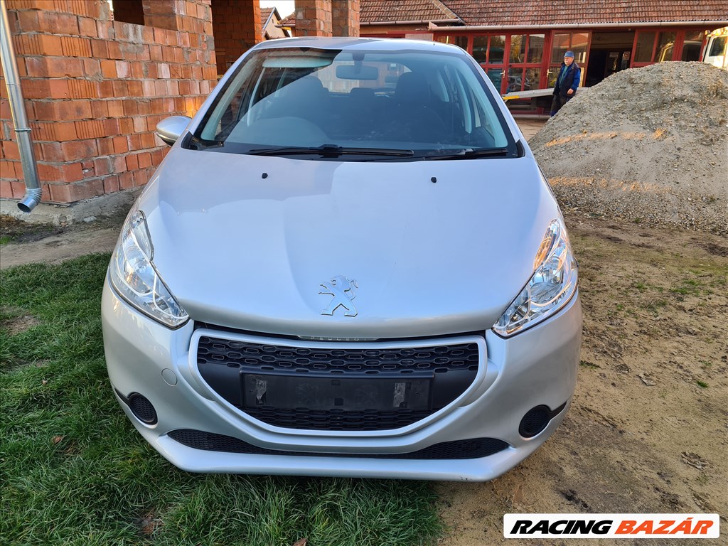 PEUGEOT 208 1.4 HDI 8HR bontott alkatrészek, bontás, bontott jármű 6. kép