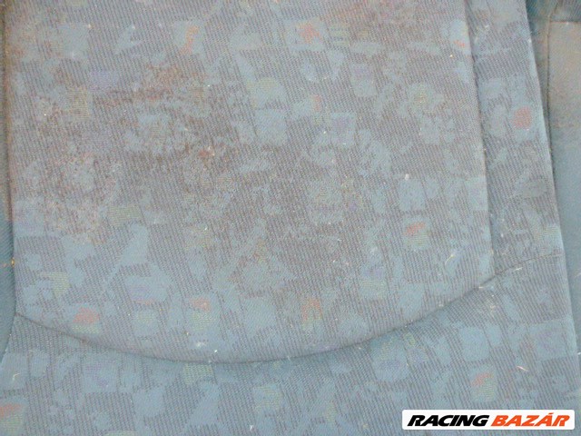 Peugeot 206 5 ajtós hátsó üléssor  2. kép