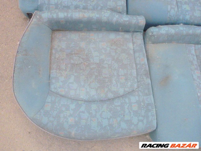 Peugeot 206 5 ajtós hátsó üléssor  4. kép