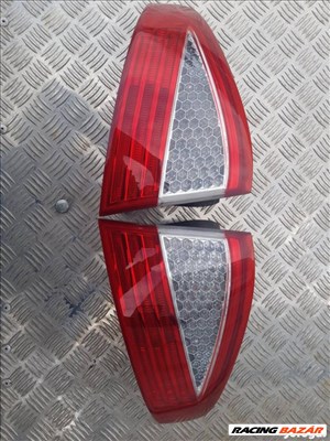 Ford mondeo lámpa hátsó gyári hibátlan mk4 sedan 5ajtós kombi 07-11ig