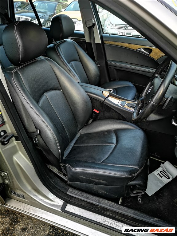 Mercedes E-osztály W211 kombi 7 személyes ülésgarnitúra  1. kép