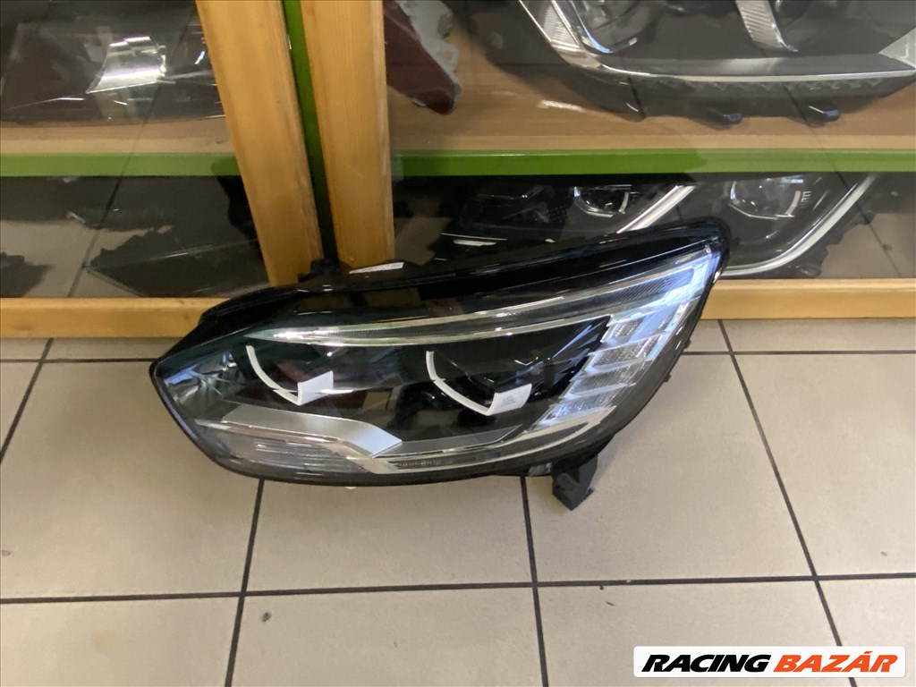 Renault Scenic 4 16-től balos Ledes fényszóró  260609501r 3. kép