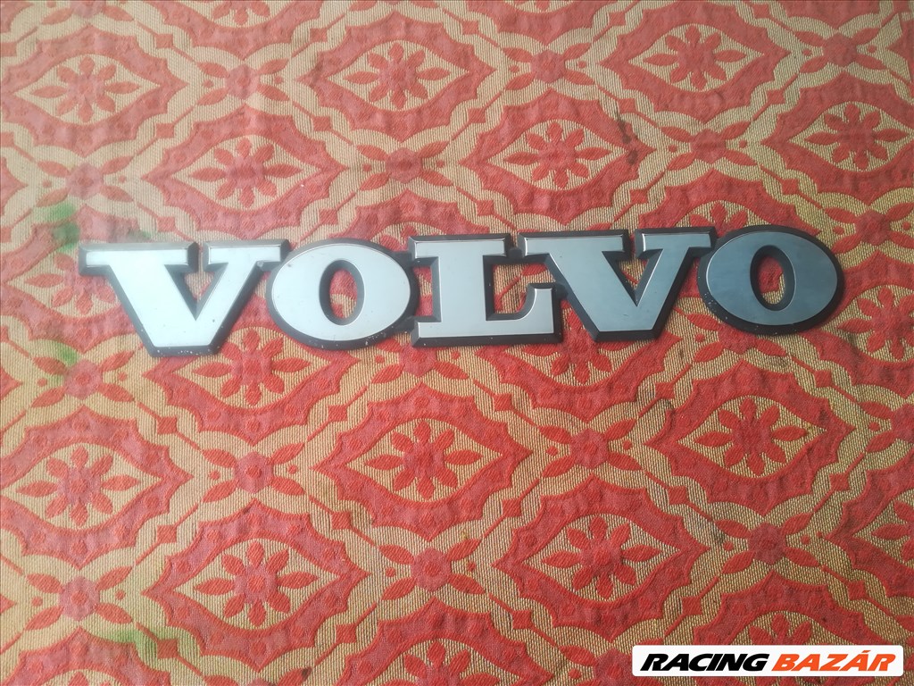 Eladó Volvo autóbusz / busz márkajelzés 1. kép
