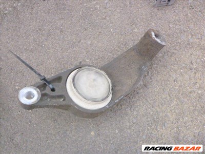 Ford Escort 1998 1,6,16,v tartóbak 