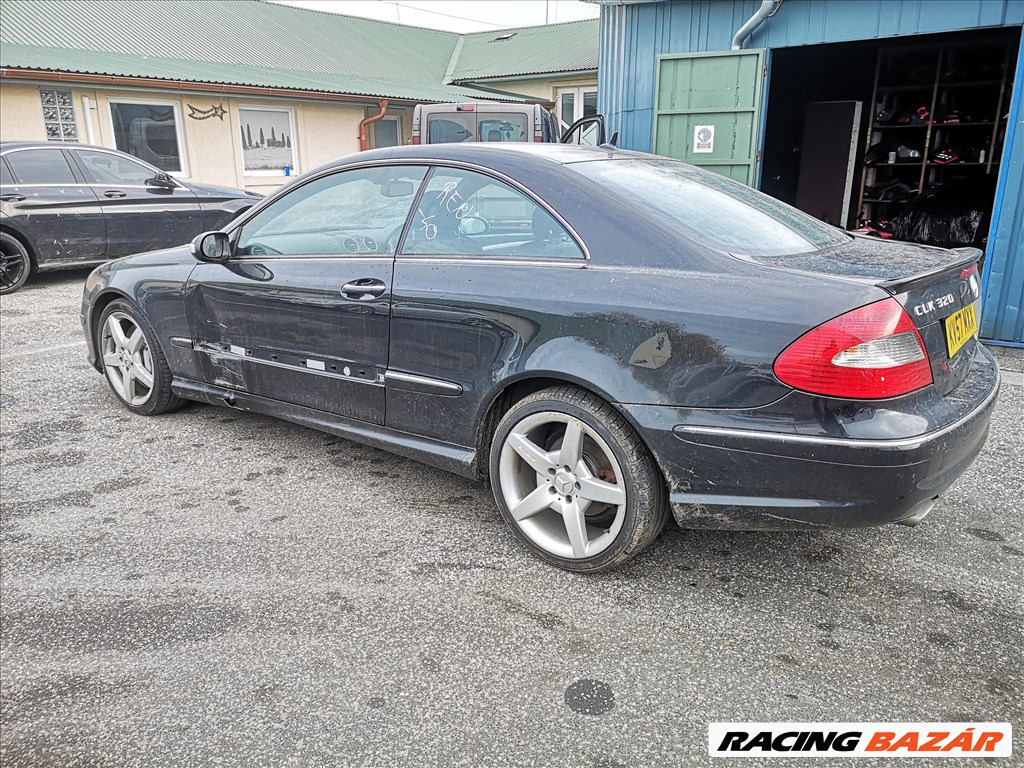 Mercedes CLK Coupé (W209) 50.000km bontott alkatrészei 9. kép