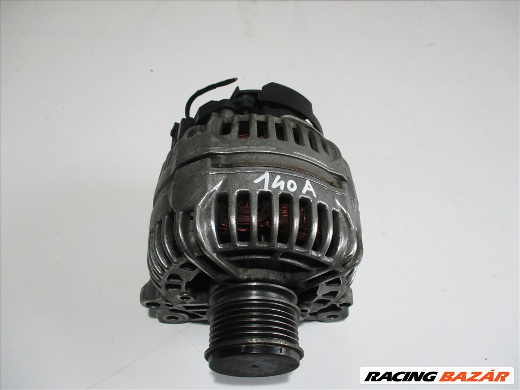 Volkswagen Jetta Generátor 140 A 06F 903 023 C 2005-2010 4. kép