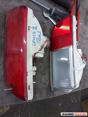 Suzuki Ignis (2nd gen)jobb  hátsó  lámpa (lökhárítóból)