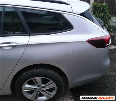 Opel Insignia B Tourer bal hàtsó sárvédő