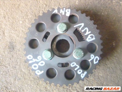 Volkswagen Polo IV 1.4 TDI vezérműkerék  045109239B