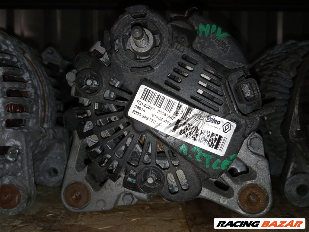 Renault 0.9 / 1.2 / 2.0 TCE Generátor TG12C077 8200849752 1. kép