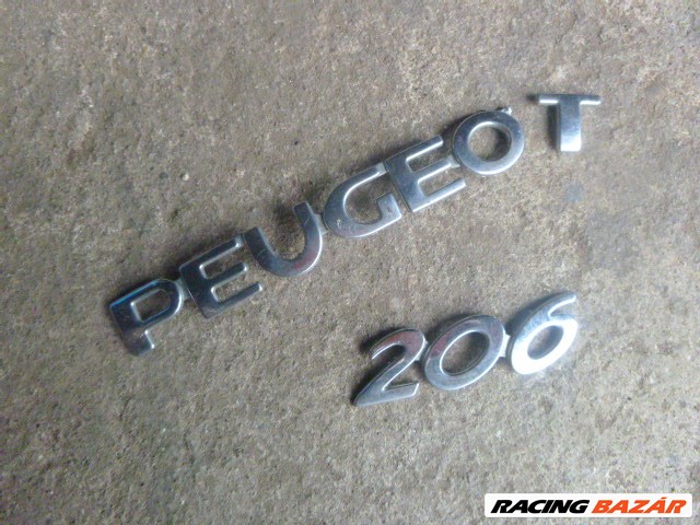 Peugeot 206 1999 csomagtérajtó felirat  1. kép