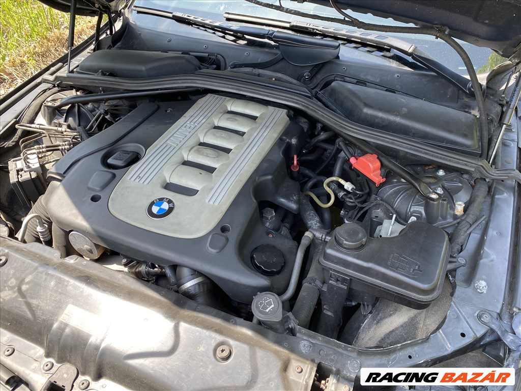 BMW 5-ös sorozat 530d M-Packet (E60/E61) bontott alkatrészei  6. kép