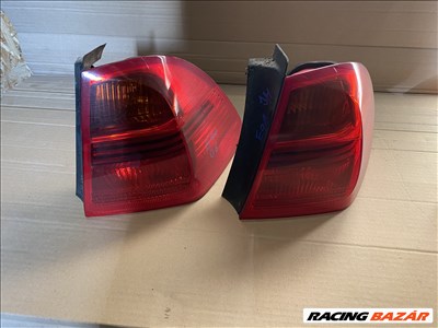 BMW 3-as sorozat E90, Hátsó  Lámpa 