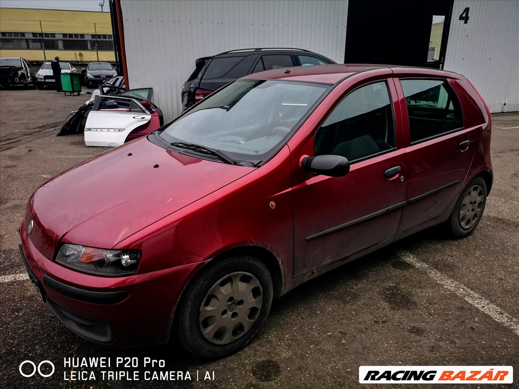 Fiat Punto (2nd gen) bontott alkatrészei 3. kép