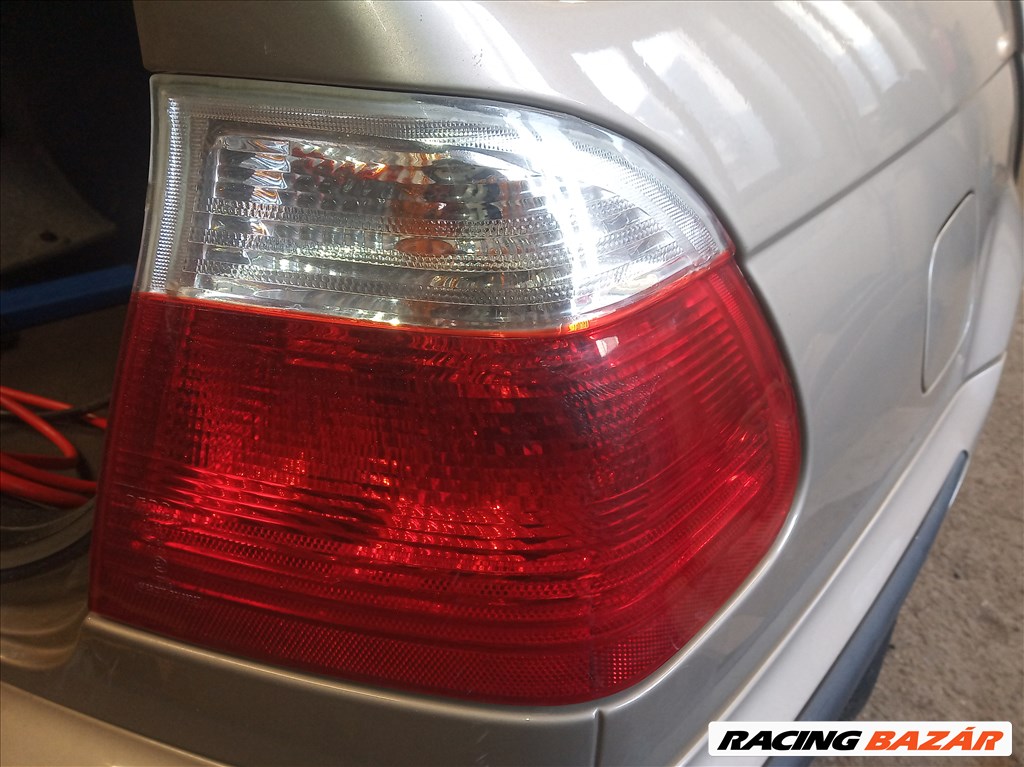 BMW E46 jobb hátsó külső lámpa, világítás 1. kép