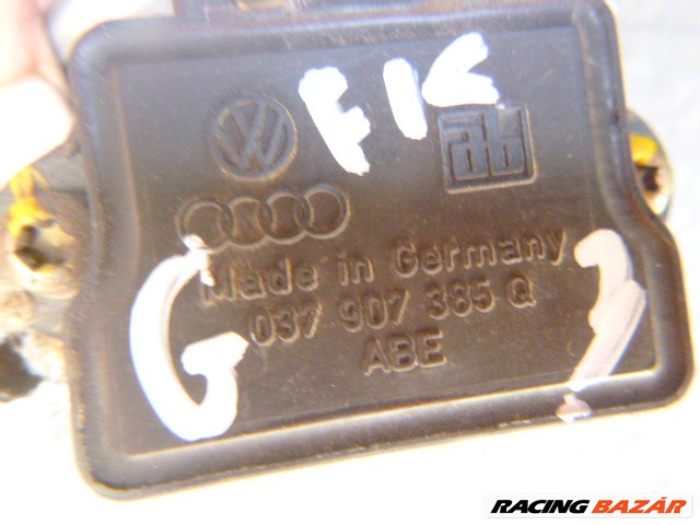 Volkswagen Golf III 1,6, BENZIN AEK fojtószelep  037907385Q 3. kép