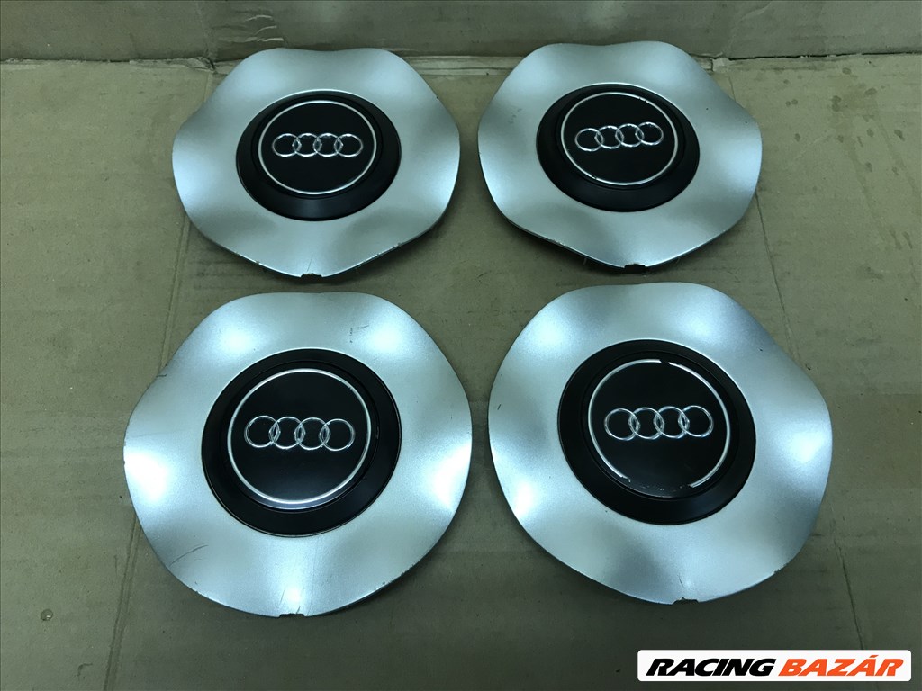 Audi GYÁRI AUDI ALUFELNI KUPAKOK / PORVÉDŐK TÖBB TÍPUSHOZ! 4D0601165B4A00712144A0601165B4B0601160A1KULSO69MM-BELSO57MM4B0601165A4B0601165C4B0601165J4F06011654F0601165B4L0601170KULSO77MMBELSO65MM4M0601170JG3KULSO61MMBELSO57MM4Z7601165A5X1124F0601165N8D0601165E8D0601165K8E0601165NPAVIA8J0601165A8L0601165A8L0601165D165MM8N0601165A8N0601165C8N0601165DVAGY8E0601165MSRA8PO601165G8R06011655X1128X06011655X100AUDIA28Z0601165EFELNISZAMA8Z0601025BZ17AUDIA28Z0601165CAUDIALLROAD4Z7601165FELNICIKKSZAM4Z76010251H7AUDIAVUS8E0601165H8D06011704B060117KULSO60MM-BELSO57MM8D0601170KULSO68MM-BELSO58MMRAMSES4E0601165A895601165A 6. kép