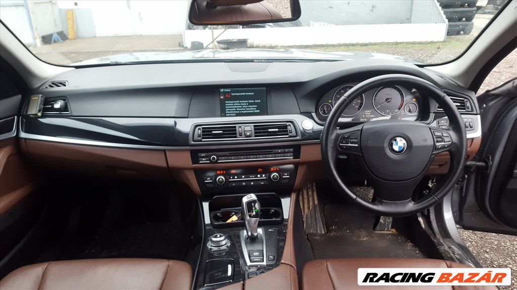BMW F10 525D bontott alkatrészei 18. kép