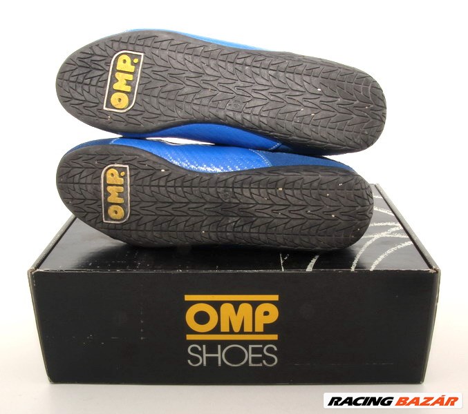 OMP 41-es kék cipő kék eladó makulátlan állapotban. 5. kép