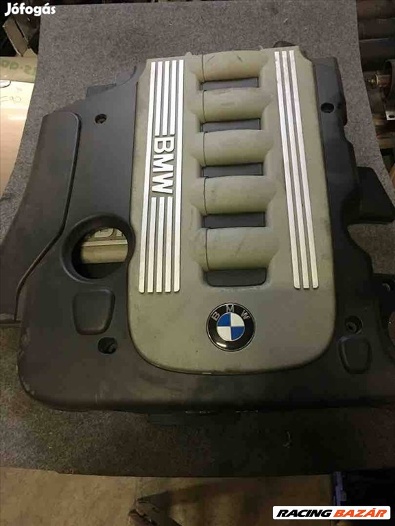BMW 5-ös sorozat E60/E61 motorburkolat  1. kép