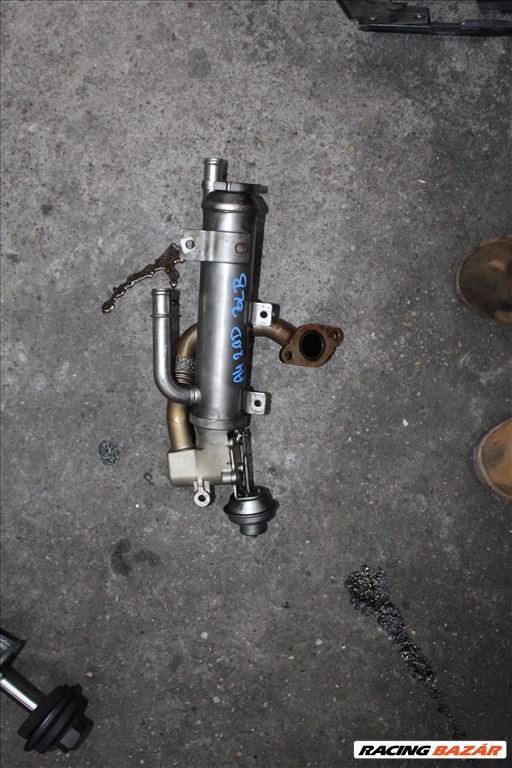 Audi A4 B7 2.0D  EGR hűtő  03G131512R 1. kép