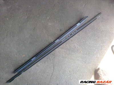 Volkswagen Passat B5 BAL ELSŐ vízlehúzó díszléc 