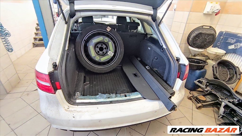 Audi A4 B8 Facelift 2013 bontás 5. kép