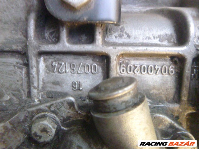 Opel Vectra B 1.8 16V X18XE1 1,8 BENZIN VÁLTÓ GM 90400209 16 00 76124 1. kép