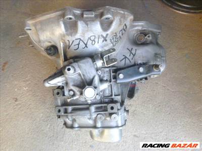 Opel Vectra B 1.8 16V X18XE1 1,8 BENZIN VÁLTÓ GM 90400209 16 00 76124 gm90400209