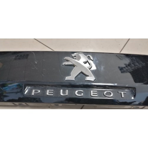 Peugeot 5008 csomagtartó díszléc 1. kép