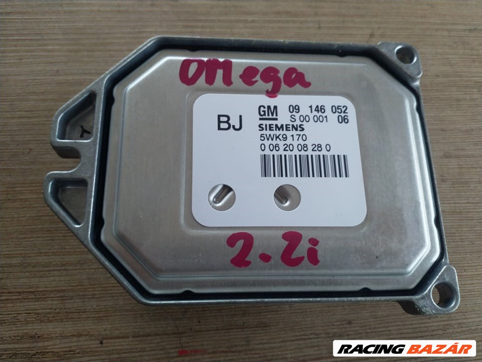Opel Omega B 2,2l 16V motorvezérlő (BJ) 09146052 1. kép