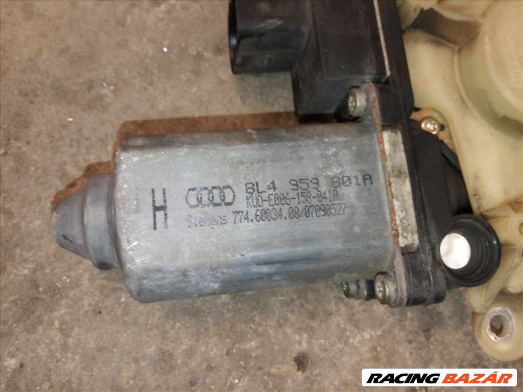 Audi A3 8L bal hátsó elektromos ablakemelő szerkezet 8l4959801a 2. kép