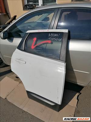 Nissan Qashqai (J10) Jobb hátsó ajtó.
(Űresen) 