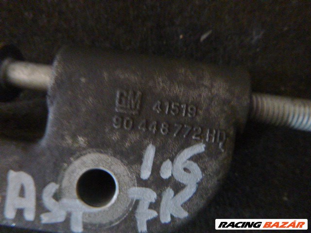 Opel Astra F generátor tartó konzol  90448772 2. kép