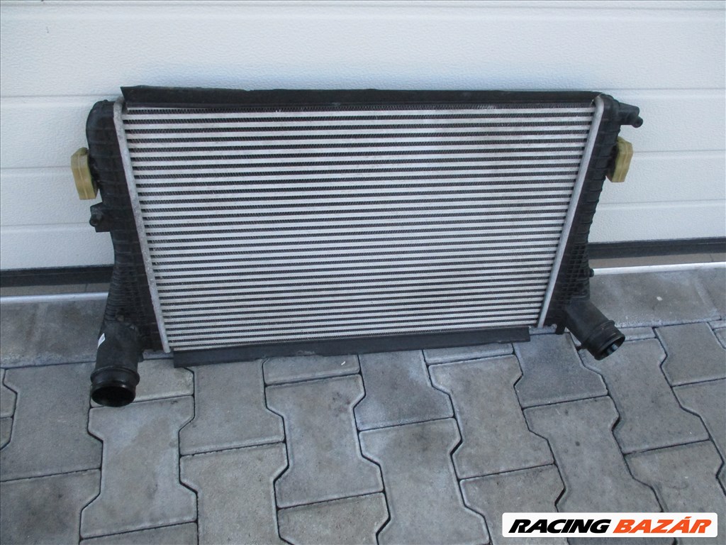 Volkswagen Passat B6 Intercooler hűtő 2.0CRTDI 1. kép