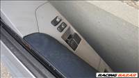 Toyota Yaris II elektromos ablakemelő kapcsoló eladó!