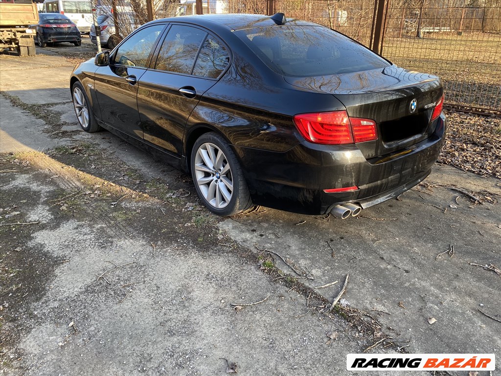 BMW 5-ös sorozat 530d  (F10/F11) N57D30A bontott alkatrészei 3. kép