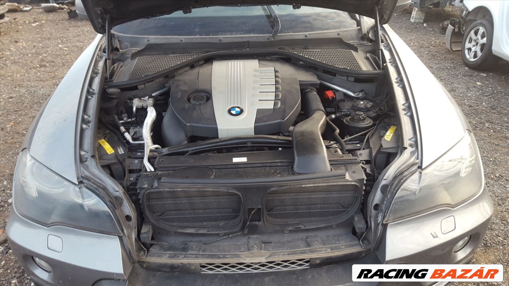 BMW X5 (E70) 30SD bontott alkatrészei 15. kép