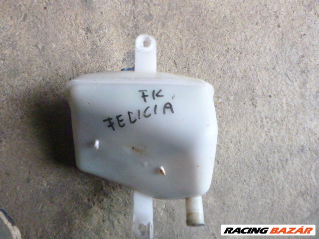 Skoda Felicia 1999 1,3 MPI kiegyenlítő tartály  1. kép