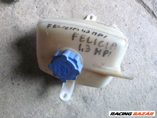 Skoda Felicia 1999 1,3 MPI kiegyenlítő tartály  2. kép