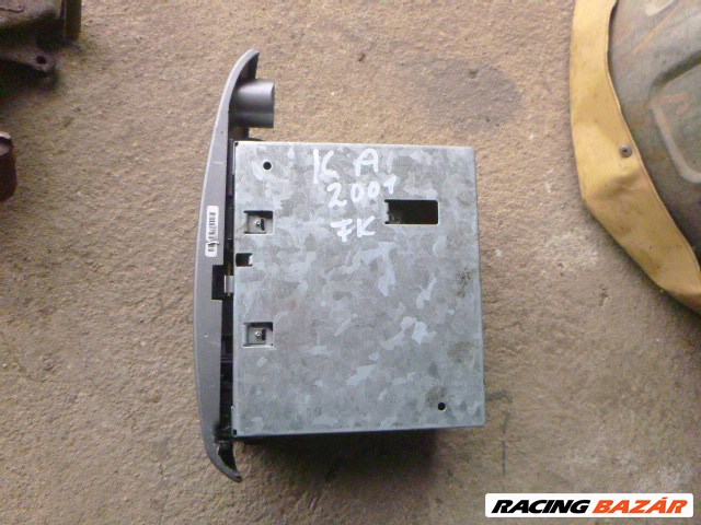 Ford Ka (1st gen) 1.3I 2001 rádiósmagnó  98KP18C838BB 2. kép