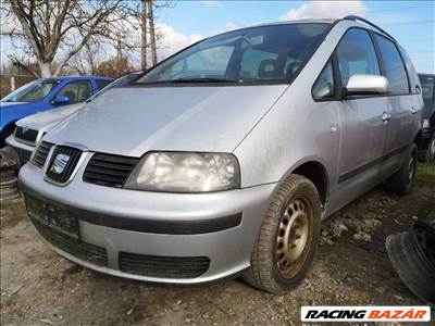 Seat Alhambra (1st gen) 1.9 TDI karosszéria elemek LA7W színben eladók