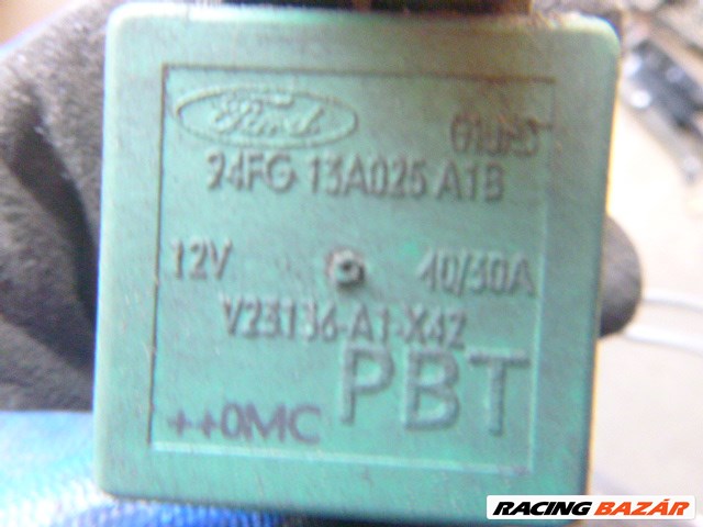Ford Ka (1st gen) 1.3I 2001 1,3 ZÖLD RELÉ 24FG13A025A1B 5. kép