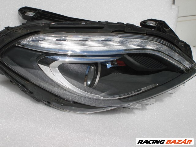 Mercedes B-Classe W 246 Jobb első Intelligent light System Fényszóró A2468207861 2013-tól 2. kép