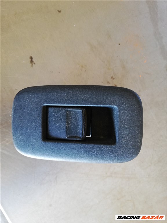 Toyota Auris 2008 bal hátsó ablakemelő kapcsoló 1. kép