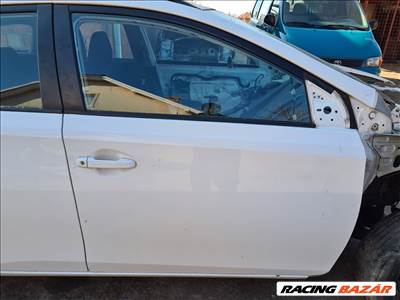 TOYOTA AURIS II. Jobb első ajtó 